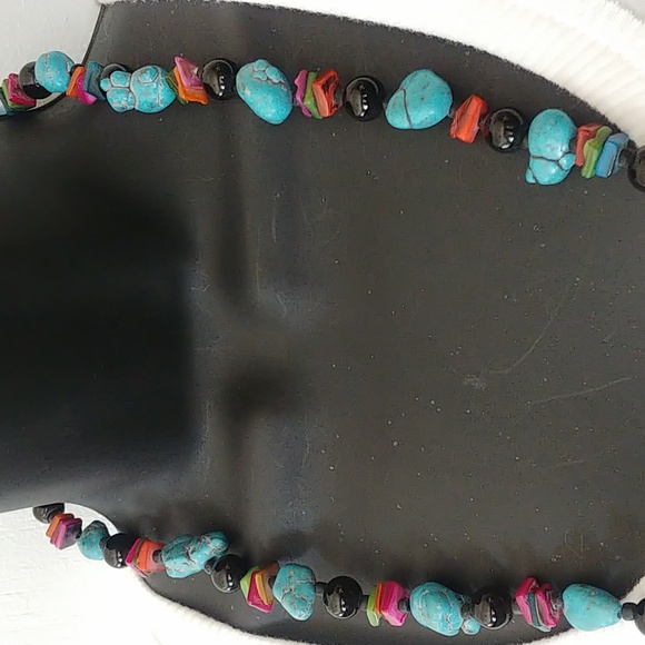 Handcrafted Natural Genuine Turquoise Necklace - Picture 4 of 8